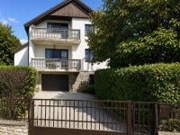 Eladó családi ház, Balatonfüreden 148 M Ft, 8 szobás