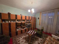 Eladó téglalakás, Oroszlányban 30 M Ft, 2 szobás