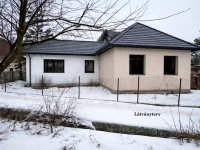 Eladó ikerház, Várpalotán 25 M Ft, 5 szobás