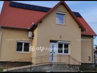 Eladó családi ház, Aranyosgadányban 98 M Ft, 6 szobás