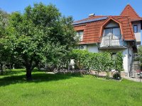 Eladó családi ház, Siófokon 350 M Ft, 9+4 szobás