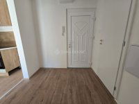 Eladó panellakás, Pécsett 44.9 M Ft, 2+1 szobás