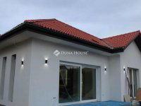 Eladó családi ház, Budakalászon 224 M Ft, 4 szobás