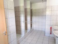 Eladó ipari ingatlan