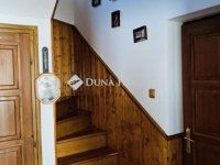 Eladó családi ház, Tárnokon 129 M Ft, 5 szobás