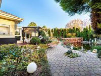 Eladó családi ház, Szigetszentmiklóson 350 M Ft, 4 szobás