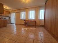 Eladó téglalakás, Hajdúszoboszlón 44.9 M Ft, 1 szobás