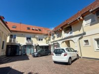 Eladó téglalakás, Keszthelyen 60 M Ft, 3 szobás