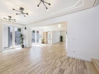 Eladó családi ház, Csobánkán 350 M Ft, 7 szobás