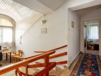 Eladó családi ház, II. kerületben 239.9 M Ft, 6 szobás