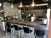 Eladó családi ház, Vecsésen 245 M Ft, 5 szobás