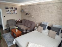 Eladó panellakás, Pápán 34.499 M Ft, 2 szobás