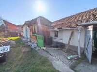 Eladó családi ház, Kondoroson 7.5 M Ft, 2+2 szobás