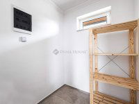 Eladó családi ház, XVIII. kerületben 249 M Ft, 8 szobás