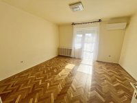 Kiadó téglalakás, albérlet