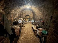 Eladó családi ház, Pécsett 12.9 M Ft, 1 szobás