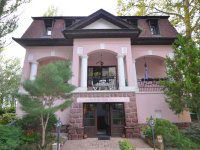 Eladó hotel, Balatonföldváron 995 M Ft / költözzbe.hu