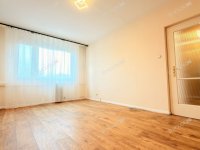 Eladó panellakás, Kecskeméten 44.9 M Ft, 2 szobás