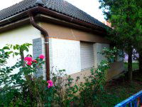 Eladó családi ház