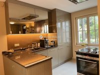 Eladó téglalakás, I. kerületben 239.9 M Ft, 3 szobás