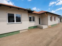Eladó családi ház, Gödön 129.99 M Ft, 4 szobás