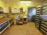 Eladó ipari ingatlan, Békéscsabán 200 M Ft