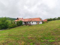 Eladó családi ház, Hollókőn 150 M Ft, 8 szobás