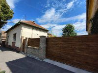 Eladó családi ház