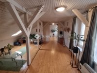 Eladó téglalakás, Esztergomban 67.7 M Ft, 4 szobás