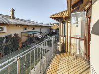 Eladó családi ház, Kecskéden 154.9 M Ft, 5 szobás