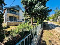 Eladó családi ház, Balatonalmádiban 99.9 M Ft, 4+1 szobás