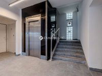 Eladó téglalakás, VI. kerületben 128.28 M Ft, 3 szobás