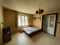 Eladó családi ház, Dunavecsén 12.5 M Ft, 1 szobás