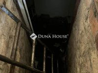 Eladó garázs, Pécsett 7.29 M Ft / költözzbe.hu