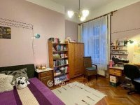 Eladó családi ház, Veszprémben 169.5 M Ft, 5 szobás