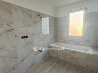 Eladó családi ház, Gyenesdiáson 135 M Ft, 4 szobás