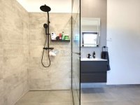 Eladó családi ház, Budakalászon 299 M Ft, 4 szobás