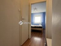 Eladó panellakás, Veszprémben 54.9 M Ft, 1+2 szobás