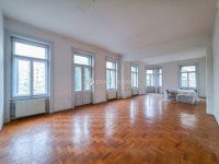 Eladó téglalakás, VII. kerületben 135 M Ft, 3 szobás