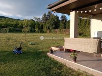 Eladó családi ház, Piliscsabán 155 M Ft, 5 szobás