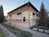 Eladó családi ház, Makón 65 M Ft, 4 szobás