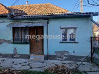 Eladó családi ház, Budaörsön 37.9 M Ft, 1 szobás