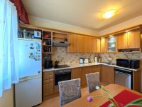 Eladó panellakás, Debrecenben 63.9 M Ft, 3 szobás