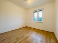 Eladó ikerház, Monorierdőn 65 M Ft, 4 szobás