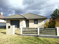 Eladó családi ház