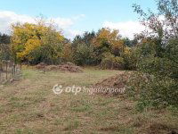 Eladó telek