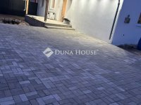 Eladó ikerház, Tápióbicskén 30 M Ft, 4 szobás