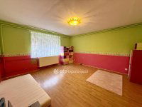 Eladó családi ház, Isaszegen 99.9 M Ft, 6+1 szobás