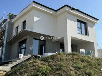 Eladó ikerház, Pécelen 153 M Ft, 5 szobás / költözzbe.hu