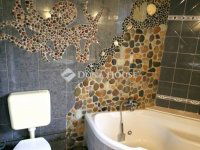 Eladó családi ház, Orfűn 129.9 M Ft, 8 szobás